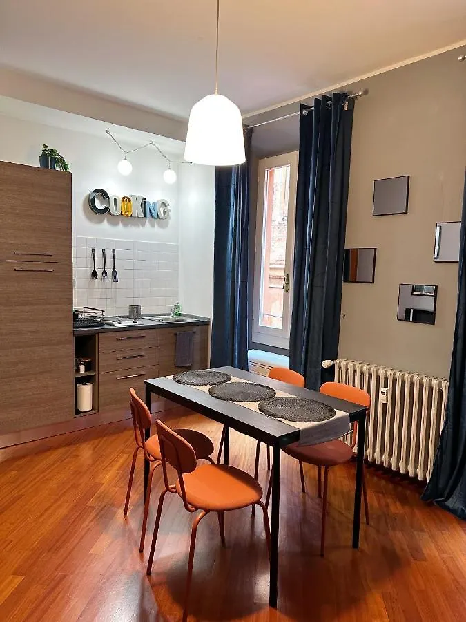 Koro'S Apartments - Pescherie Vecchie Bologna Italië
